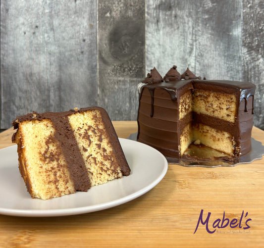 Vanilla Cake with Ganache